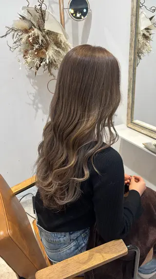 ロング カラー 透明感カラー×顔周り カットhinata♡のヘアスタイル