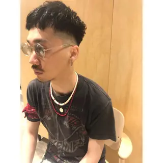 メンズ 🌈圧倒的デザイン パーマ　関和希のヘアスタイル