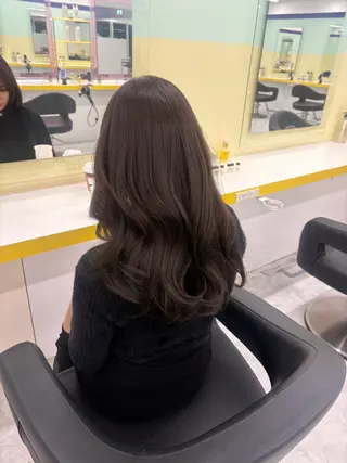 ロング カラー ベージュ×レイヤー 🤎横浜/miu🤎のヘアスタイル