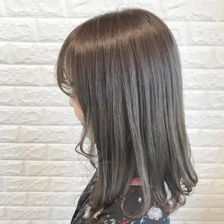 セミロング カラー ヘアアレンジ 烏丸韓国ヘア🇰🇷 ayaka🎀のヘアスタイル