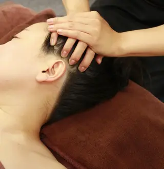 ASLI ARUS アスリアルースのエステ・リラクイメージ