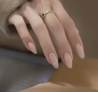 ネイル 🍑 momo_nailのネイルデザイン