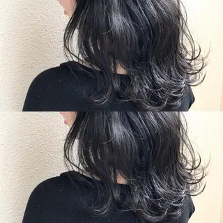 ミディアム カラー ツキノキ ミナのヘアスタイル
