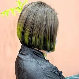 ショート カラー 艶ブリーチカラー✨ ボブレイヤーSakiのヘアスタイル
