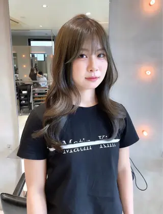 ロング カラー ワンホン/韓国ヘア 🤍amiのヘアスタイル