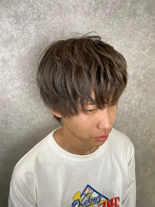 カラー メンズ 中家 碧惟のヘアスタイル