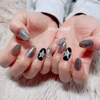 ネイル オーナーネイリスト MAKIのネイルデザイン