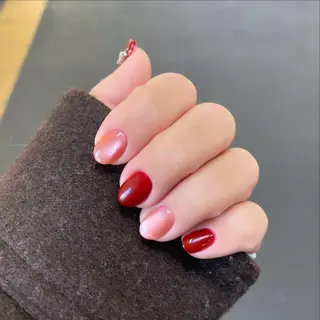 ネイル Rika🌼 シンプル•マグネットのネイルデザイン