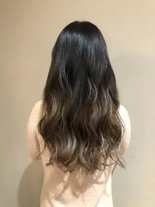 ロング カラー Agu.店長 SAKI WADAのヘアスタイル