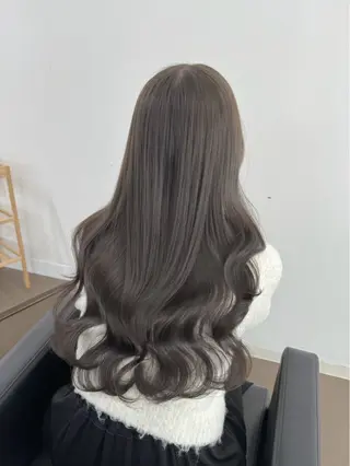ロング しゅういち/赤み消し カラー特化のヘアスタイル