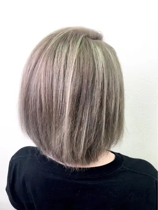 ショート カラー ダブルスキルエクステ /羽エクステ白石宇由のヘアスタイル