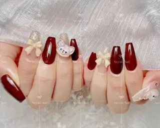 ネイル 🦋 Queenieのネイルデザイン