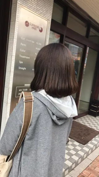 ミディアム カラー サプリームヘア 飯田みち瑠のヘアスタイル
