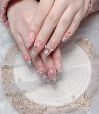 ネイル uu ネイルサロン関内🌼のネイルデザイン