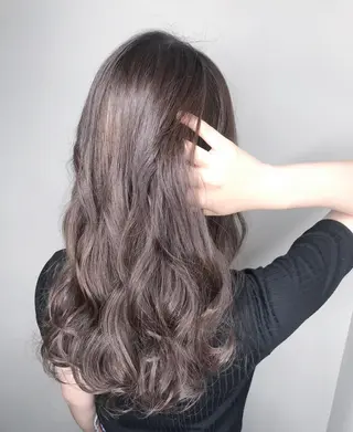 ロング カラー パーマ ヘアアレンジ メンズ キッズ ネイル マツエク・マツパ 新宿駅近♡友達とOK 🦋W -ワット -のヘアスタイル