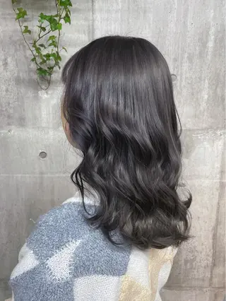 ミディアム ami .のヘアスタイル