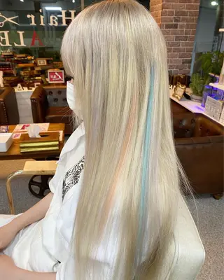 セミロング カラー レイヤーウルフ エクステ磯部のヘアスタイル
