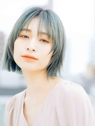 カラー 竹廣 春奈のヘアスタイル