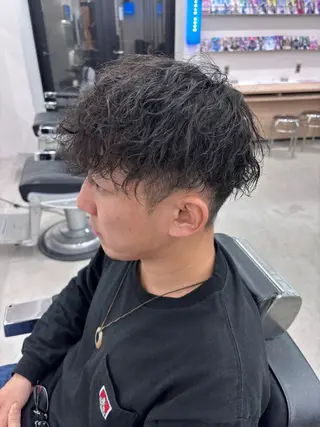パーマ メンズ 🔥波巻き/ツイスパ 特化🔥メンズパーマのヘアスタイル