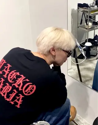 カラー メンズ さくらい ことみのヘアスタイル