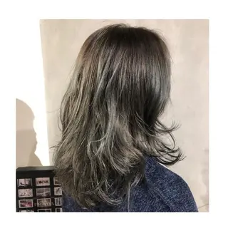 セミロング カラー 海外ヘア🇺🇸✨ 恵比寿　MIYUKIのヘアスタイル
