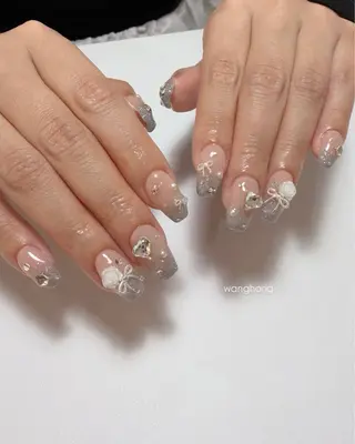 ネイル Plus Ewalu / Kotohaのネイルデザイン