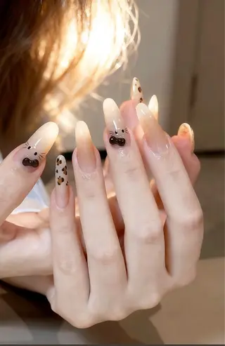 カラー AIN Nailのネイルデザイン