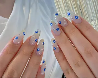 ネイル Flower nailのネイルデザイン