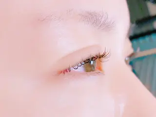 マツエク・マツパ 和田 真弥の眉毛・アイブロウイメージ