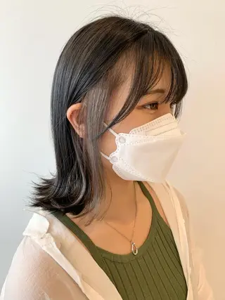 ミディアム カラー ヘアアレンジ ayumi🌈 インナーカラー🌈のヘアスタイル