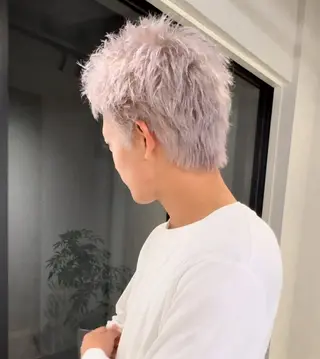 カラー 中川 穂乃果のヘアスタイル