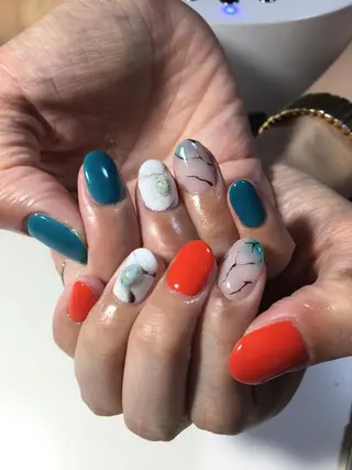 ネイル nail Beeのネイルデザイン