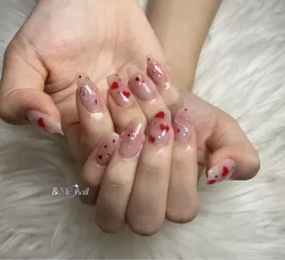 ネイル &ME ネイルサロンのネイルデザイン
