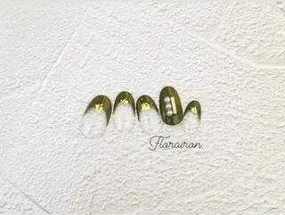 ショート ネイル Floraison YUIのネイルデザイン