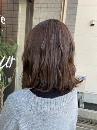ミディアム 立野 希沙のヘアスタイル