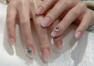 ネイル 里奈 Nailのネイルデザイン