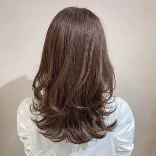 セミロング カラー 顔まわりカット🌟 くびれヘア/寺門遥輝のヘアスタイル