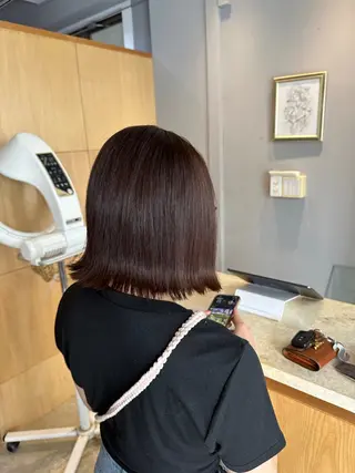 ミディアム miloc MOMOKAのヘアスタイル