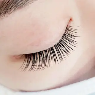 マツエク・マツパ eyelashsalon POPO所属・藤井 あきほのマツエク・マツパデザイン