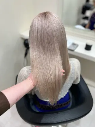セミロング カラー ヘアアレンジ 韓国レイヤー＆ピンク 艶髪🩶maikoのヘアスタイル
