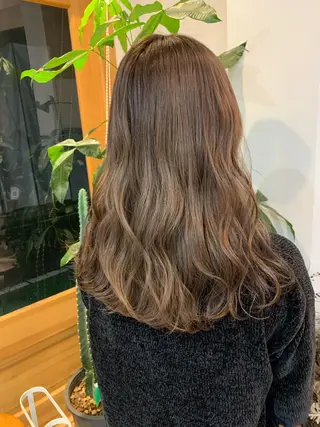 セミロング カラー 中目黒🌼 🌼ハナのヘアスタイル