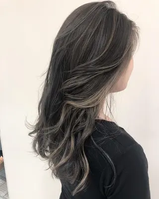 ロング カラー marju銀座 マージュギンザのヘアスタイル