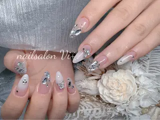 ネイル ✨Nailsalon Vi+✨のネイルデザイン