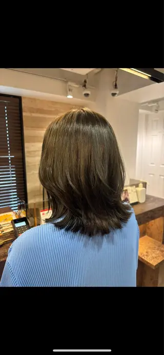 セミロング SALONDEJOE所属・髙橋 真香のヘアスタイル