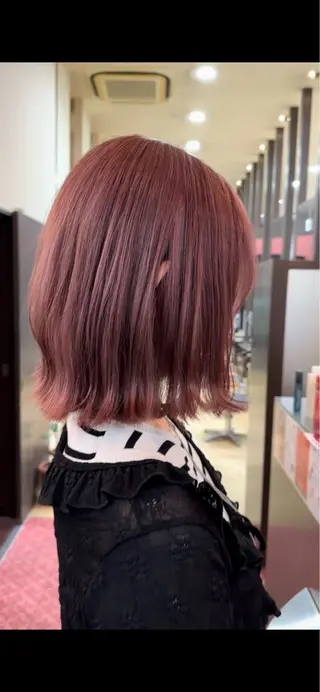 ミディアム カラー 浅野 玲子のヘアスタイル