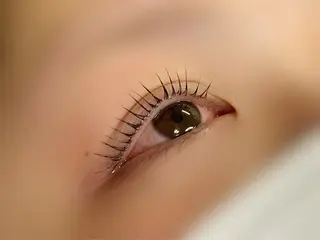 マツエク・マツパ Allu nail 新宿のネイルデザイン