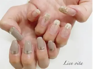 ネイル クレアラルーチェ studentサロンのネイルデザイン