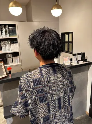 カラー メンズ 山科 愛実のヘアスタイル