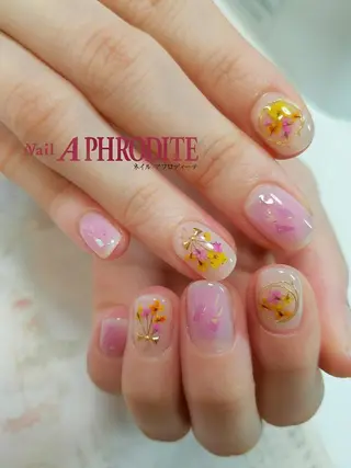 ネイル Nail  Aphroditeのネイルデザイン