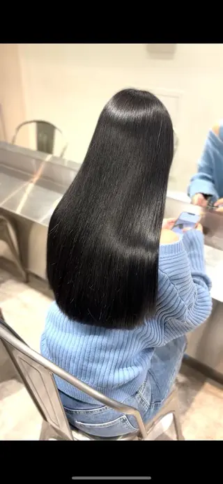 ロング 髪質改善♡ 保坂汐音のヘアスタイル